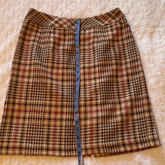 Chadwick’s tweed plaid midi skirt - size 6P - Picture 5 of 9